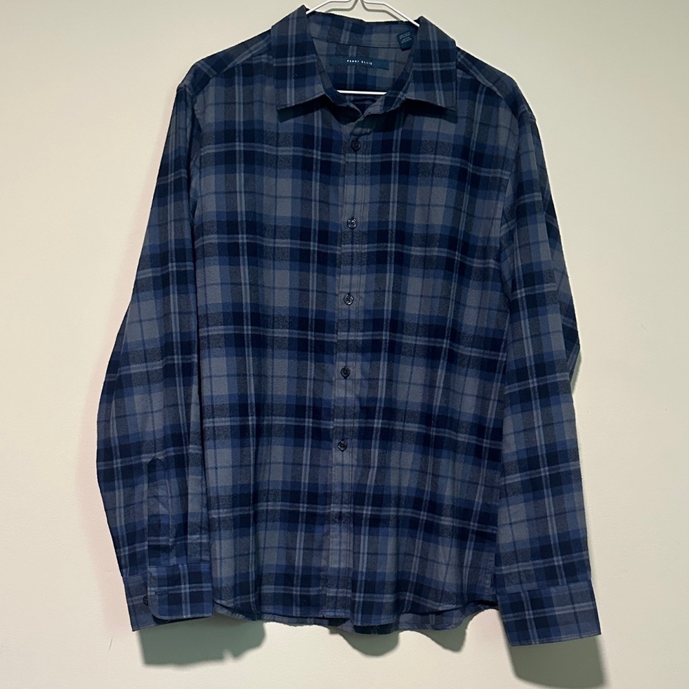 Perry Ellis Blue and Gray Checkered Button Down Shirt